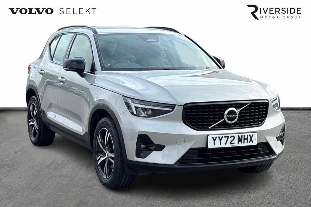 2022 Volvo XC40 2.0 B3 Plus