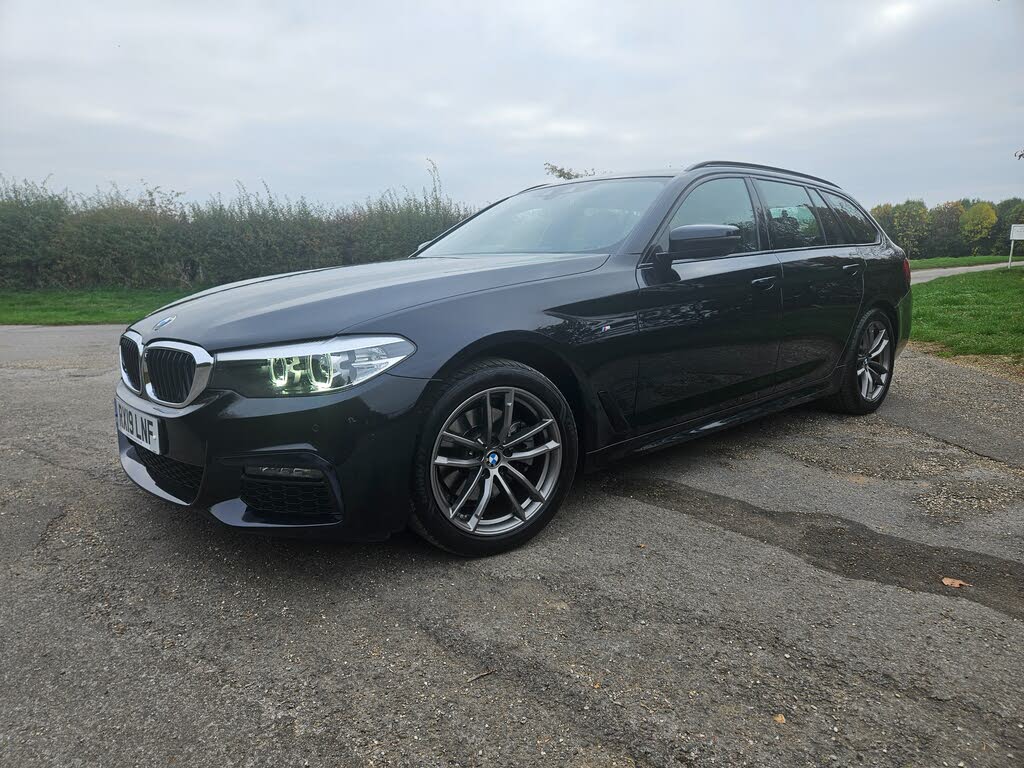 2019 BMW 5 Series 2.0 520i M Sport Touring 5d