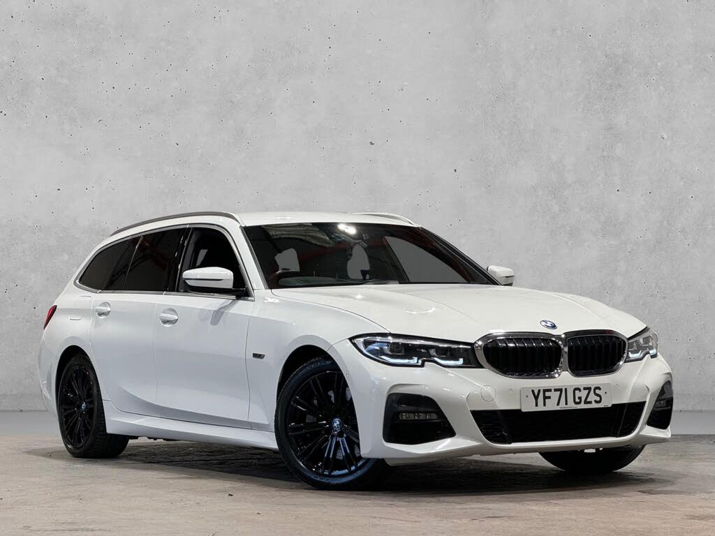 2022 BMW 3 Series 2.0 330e M Sport Touring 5d