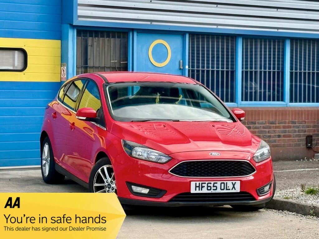 2015 Ford Focus 1.0T Zetec (125ps) Hatchback