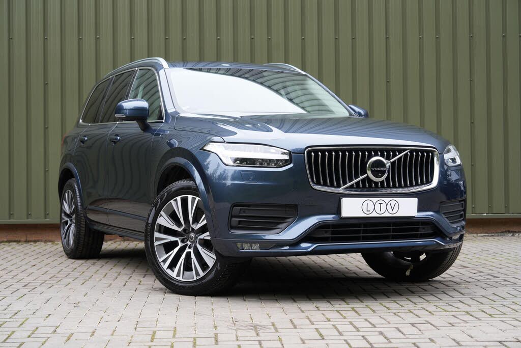 2020 Volvo XC90 2.0TD B5 Momentum Pro