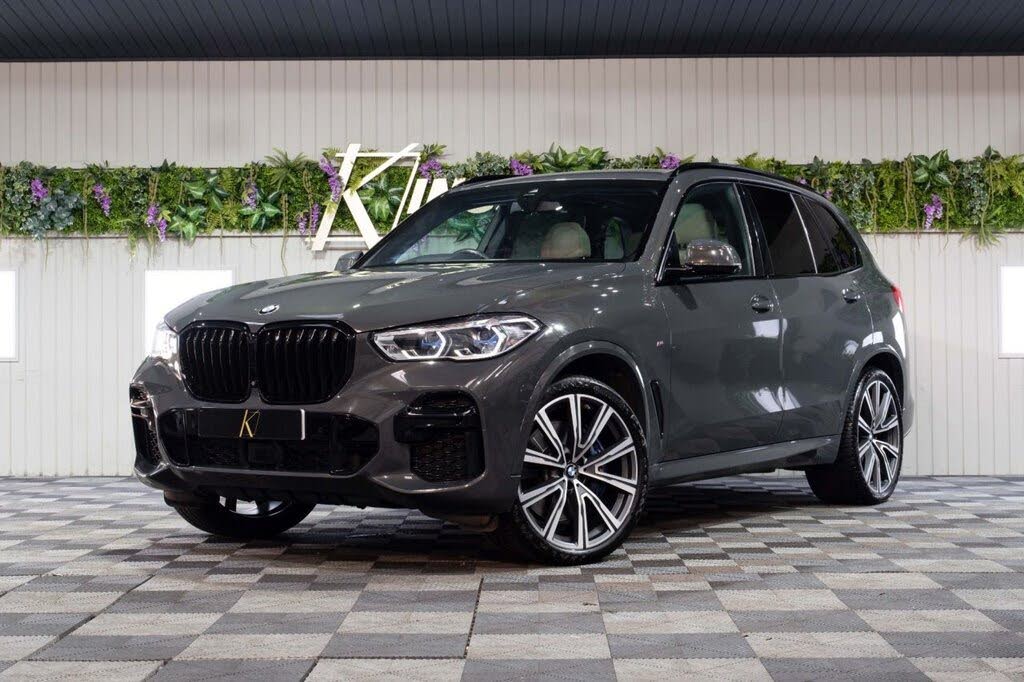 2021 BMW X5 4.4 M50i