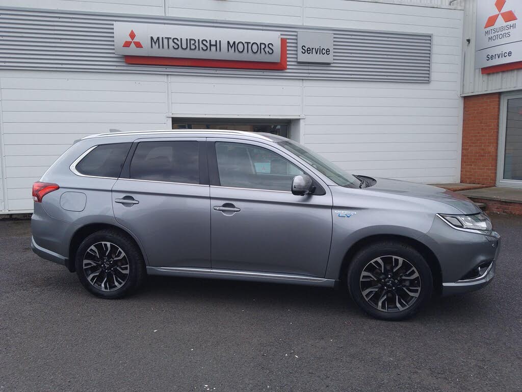 2015 Mitsubishi Outlander 2.0 GX4hs PHEV