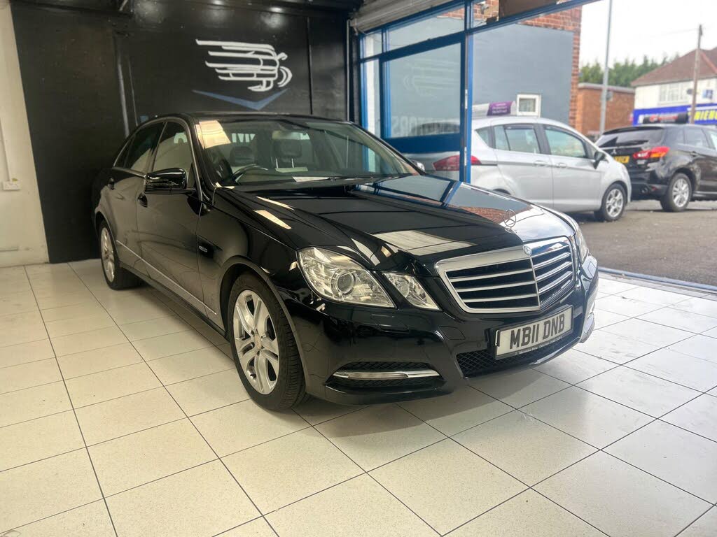 2011 Mercedes-Benz E-Class 2.1TD E250 CDI Avantgarde (201bhp) CDI BlueEFFICIENCY Saloon 4d 7G-Tronic