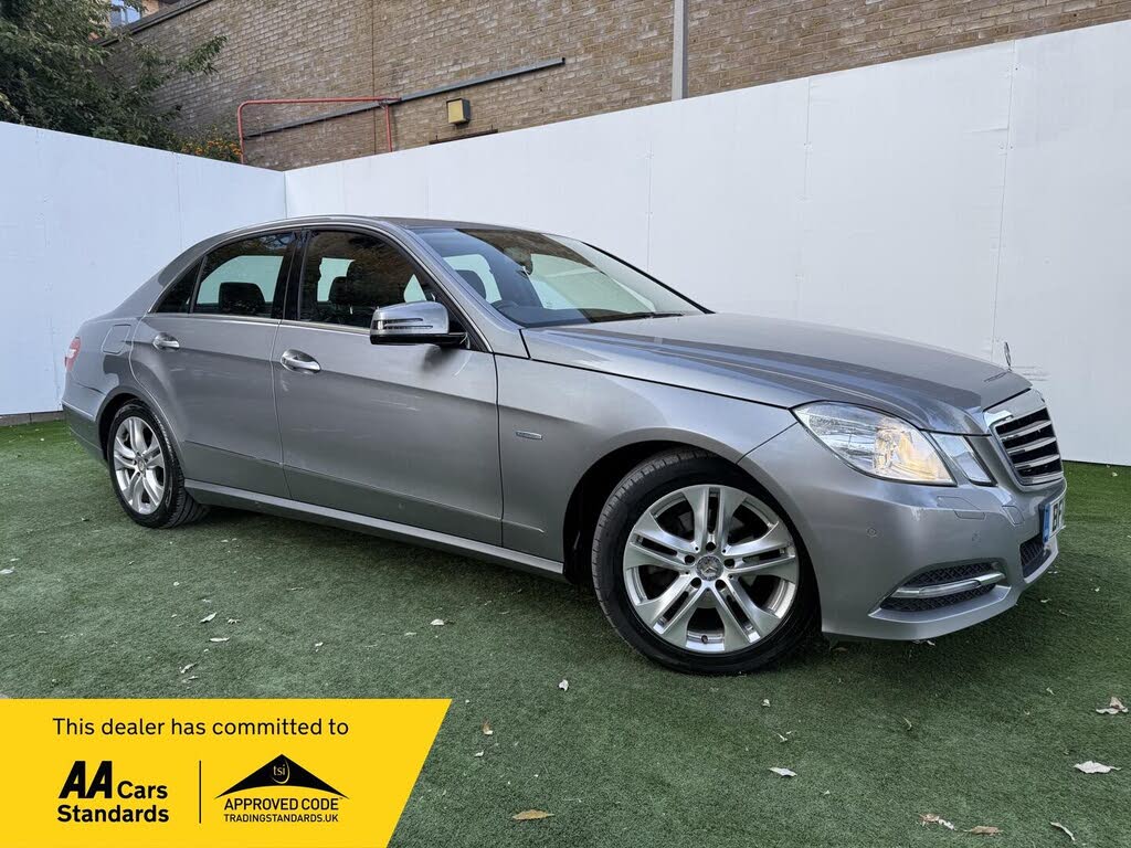 2012 Mercedes-Benz E-Class 2.1TD E220 Executive SE 2.1CDI Blue F Saloon 4d 7G-Tronic