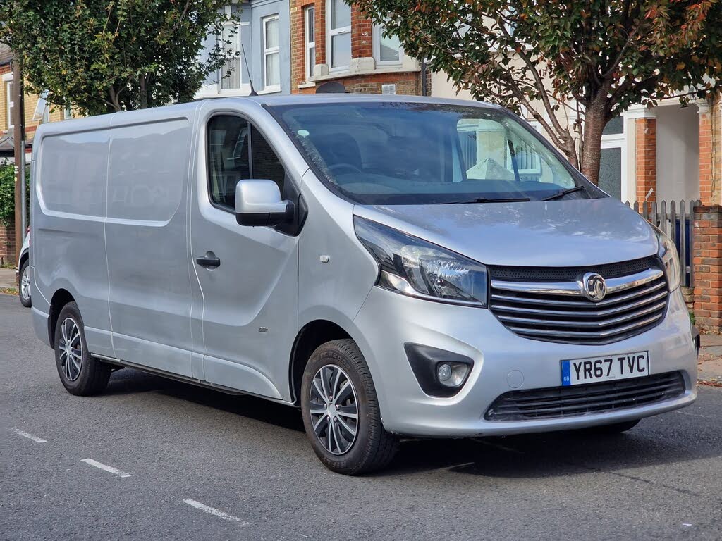 2017 Vauxhall Vivaro 1.6CDTi Sportive 2900 L2H1 (120PS)(EU6) Panel