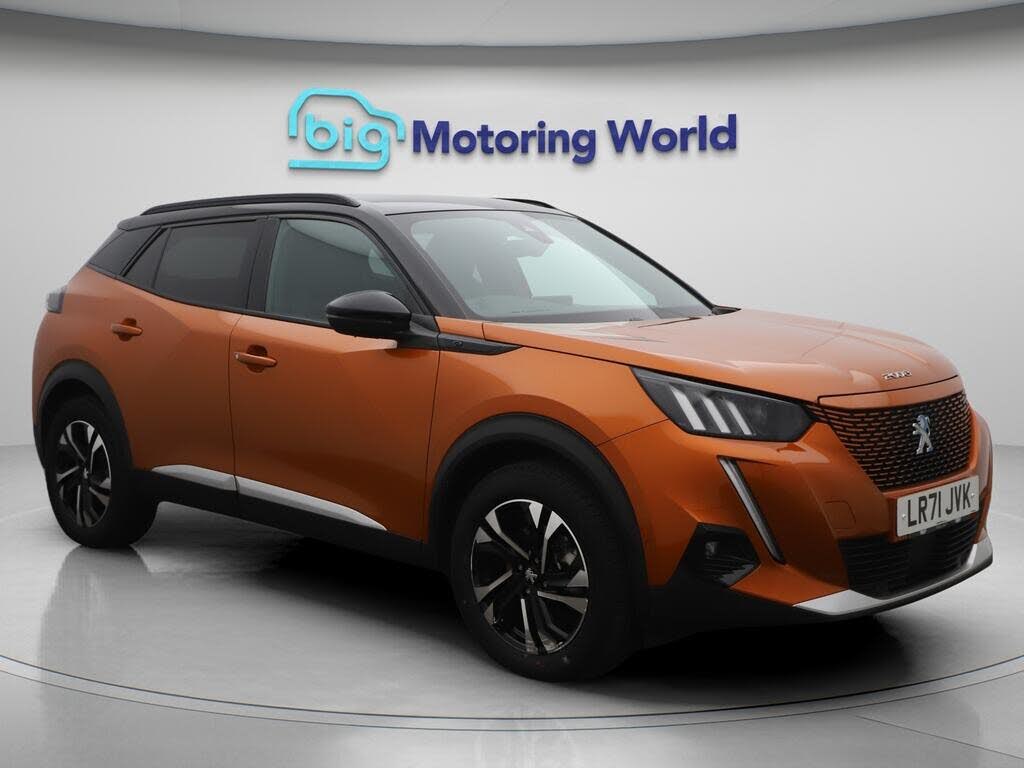 2021 Peugeot 2008 SUV E GT