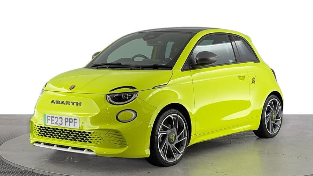 2023 Abarth 500 E 500e Turismo