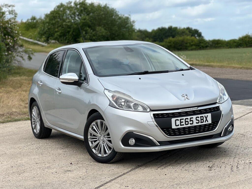 2015 Peugeot 208 1.6BlueHDi Allure (100bhp) (s/s) 5d
