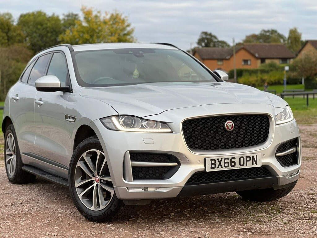 2016 Jaguar F-PACE 2.0 i4D Prestige (AWD) Auto