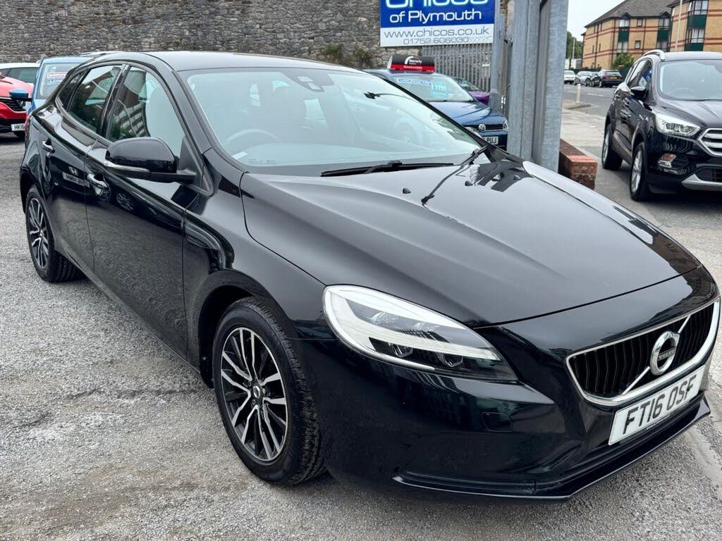 2016 Volvo V40 2.0 T2 Momentum