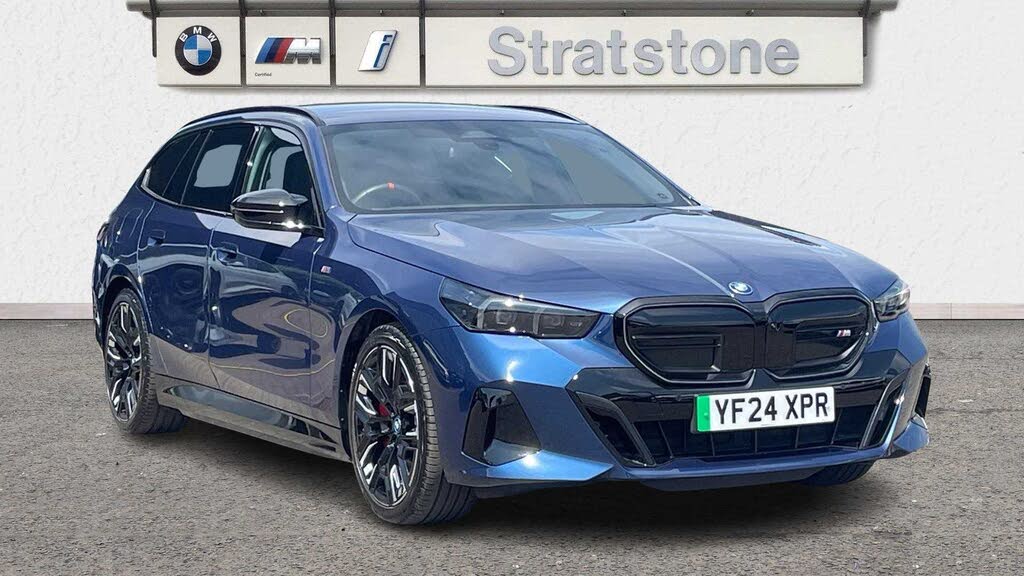 2024 BMW 5 Series E i5 M60 Touring 5d