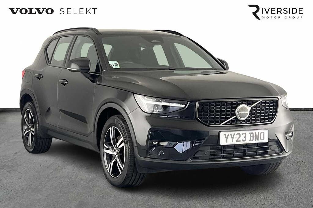 2023 Volvo XC40 2.0 B3 Plus