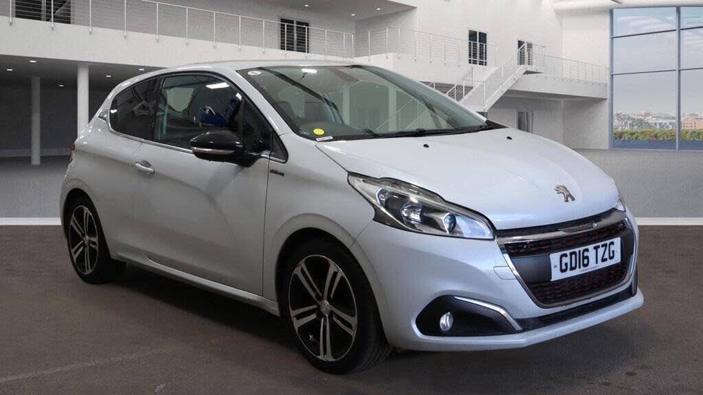 2016 Peugeot 208 1.2 PureTech GT Line 3d