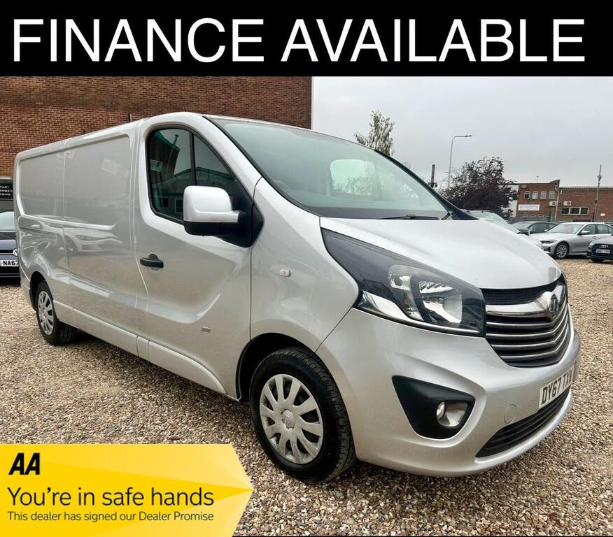2017 Vauxhall Vivaro 1.6CDTi Sportive 2900 L2H1 (120PS)(EU6) Panel
