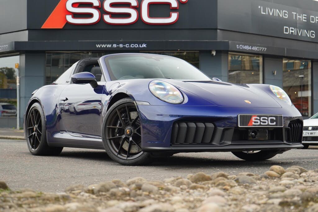 2025 Porsche 911 3.0 Targa 4 GTS (541ps) 3591cc PDK