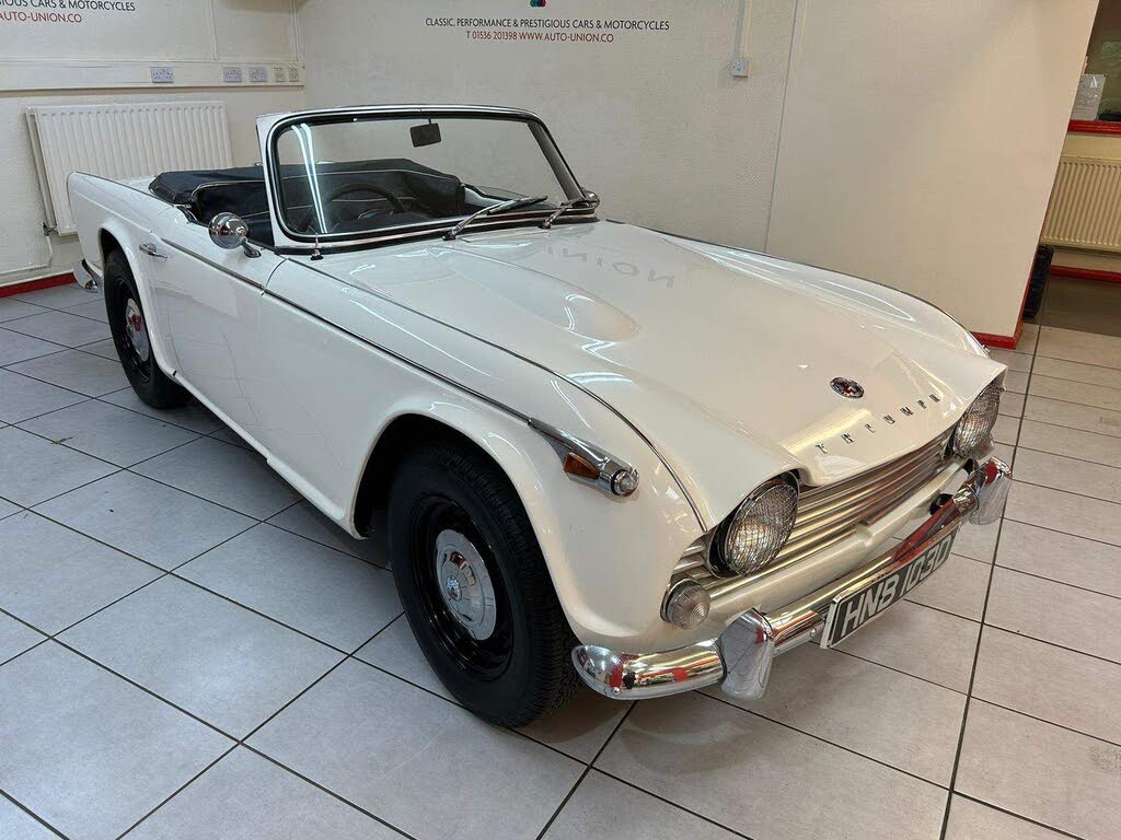 1966 Triumph TR4 Roadster