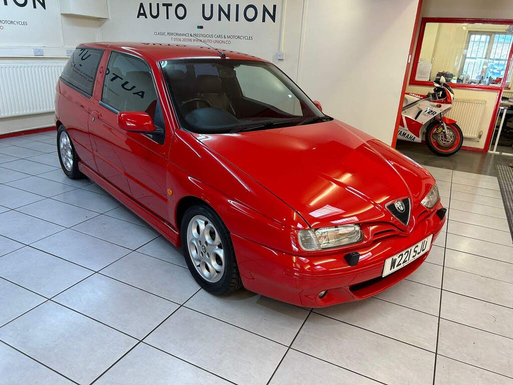 2000 Alfa Romeo 145 2.0 Cloverleaf