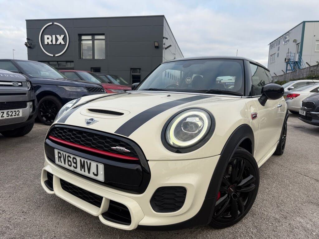 2019 MINI Mini 2.0 John Cooper Works (Comfort)(Nav) Hatchback 3d