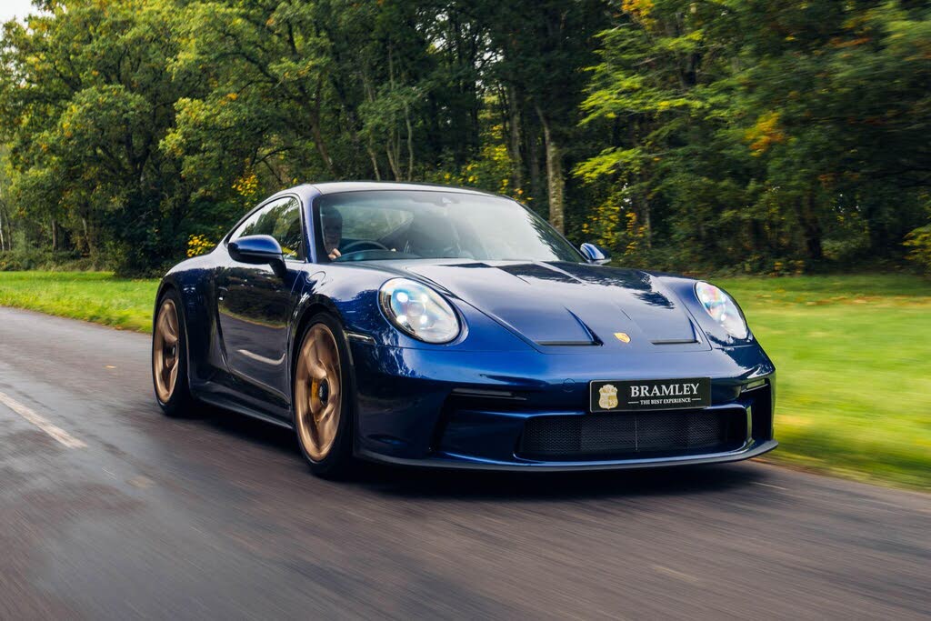 2023 Porsche 911 4.0 GT3 (Touring Package)