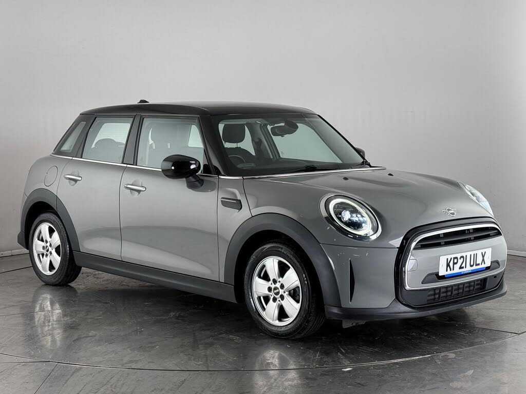 2021 MINI Mini 1.5 Cooper Classic Hatchback 5d Auto