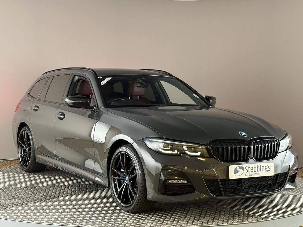 2022 BMW 3 Series 2.0 330e M Sport Pro Edition Touring 5d