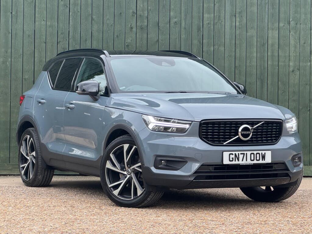 2021 Volvo XC40 2.0 B4 R-Design Pro (194bhp) Auto