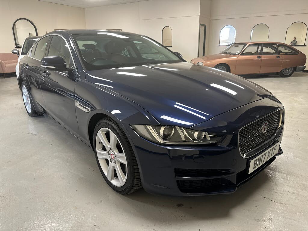 2017 Jaguar XE 2.0d Portfolio (180ps) (s/s) 1999cc