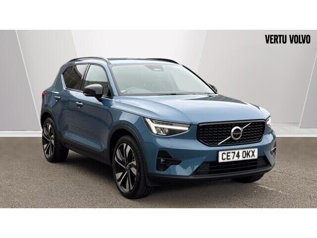 2024 Volvo XC40 2.0 B3 Plus