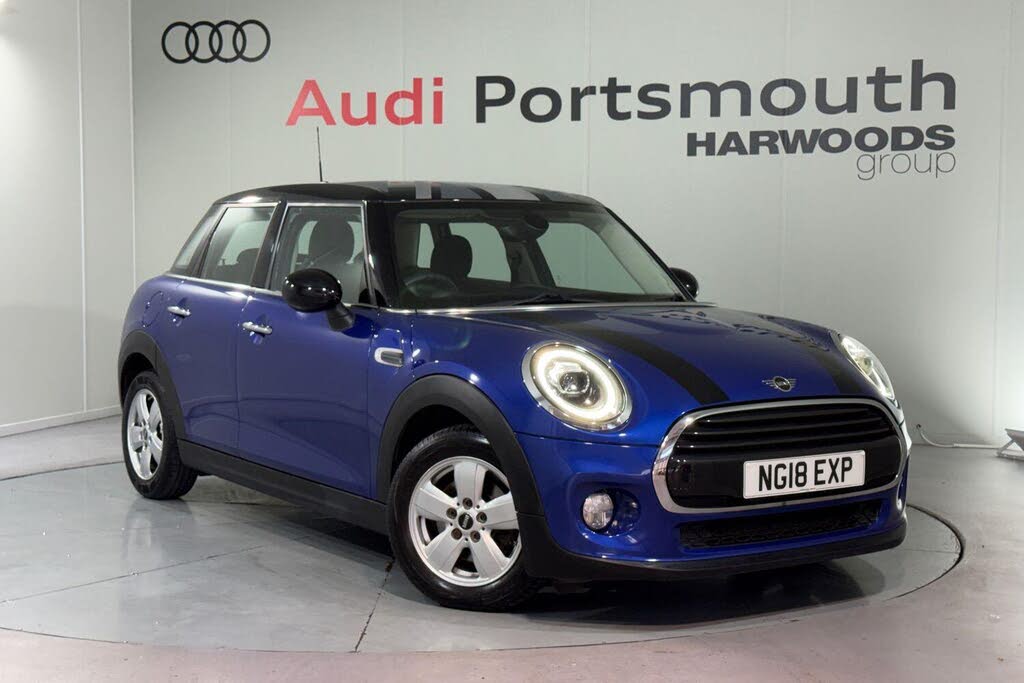 2018 MINI Mini 1.5 Cooper Series II (s/s) Hatchback 5d