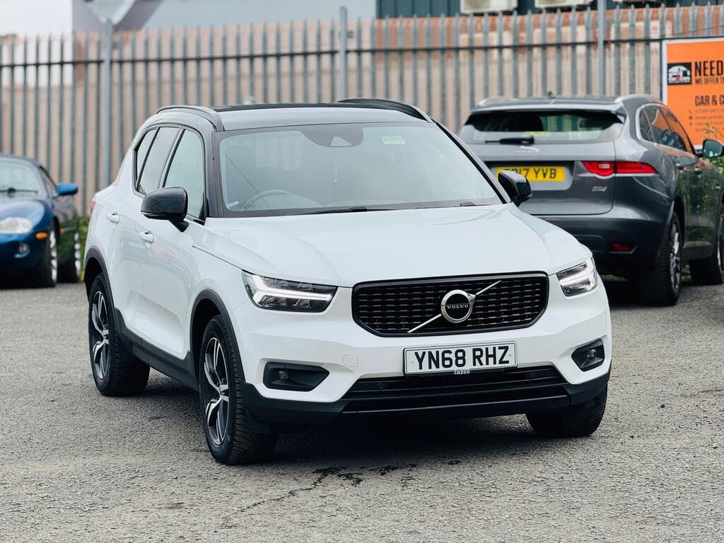 2019 Volvo XC40 2.0TD D3 R-Design