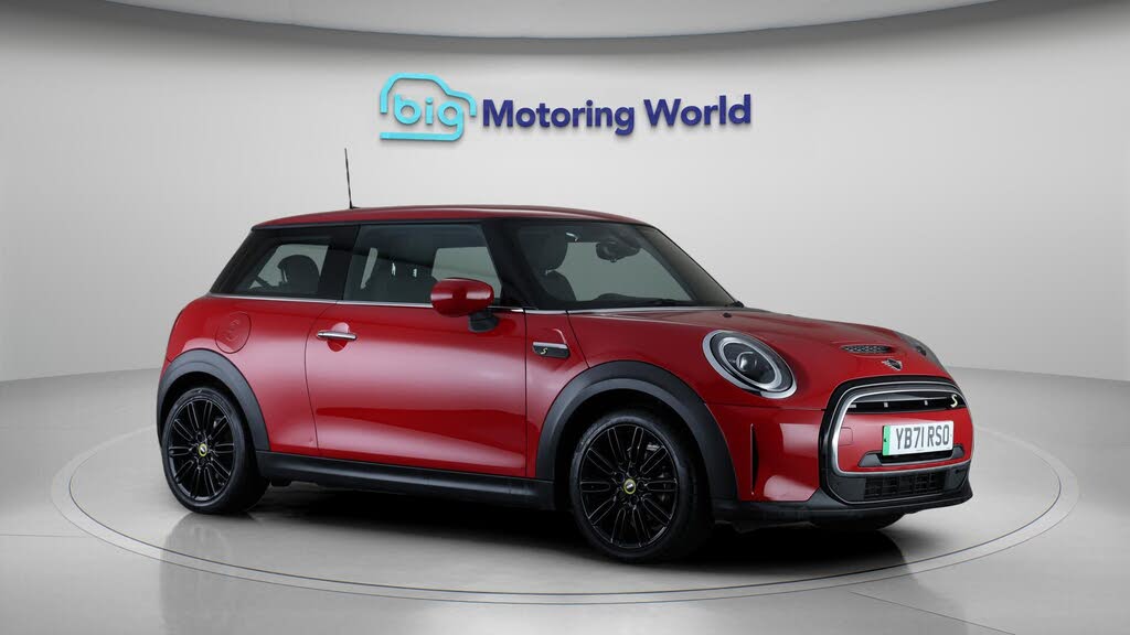 2022 MINI Mini E Cooper S 2)