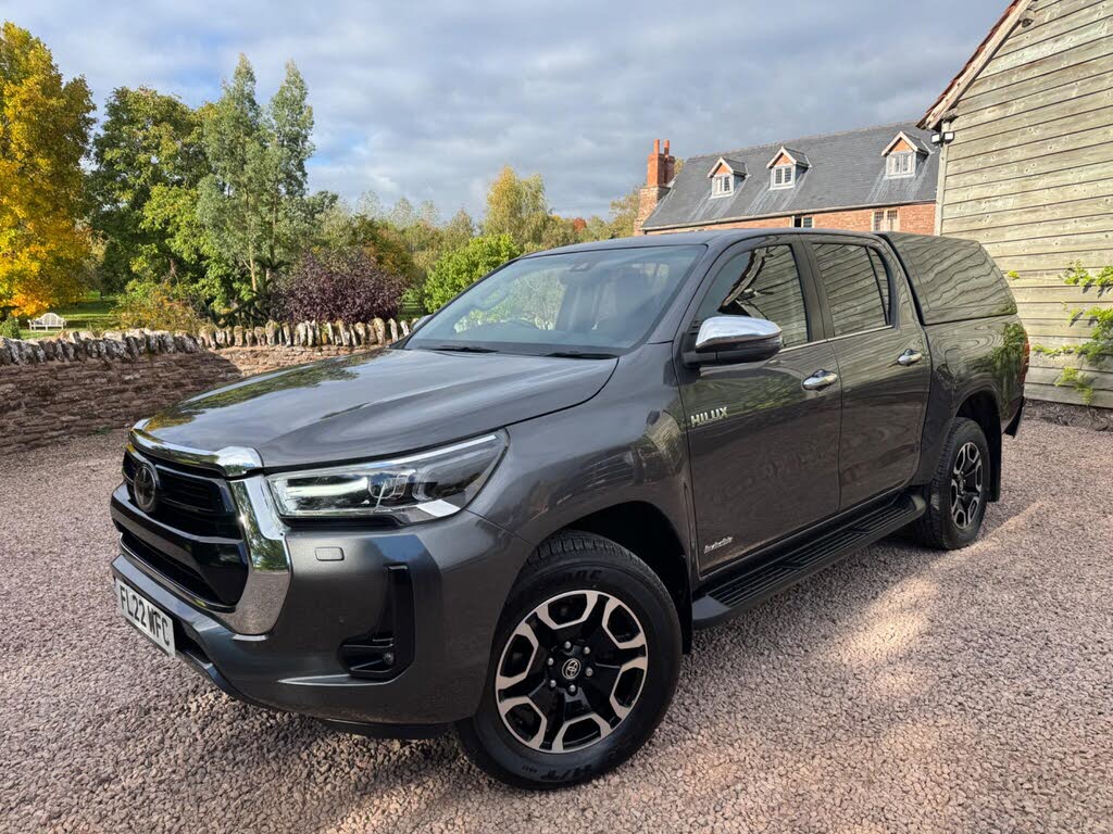 2022 Toyota Hi-Lux 2.4D-4D Invincible (150hp)(Eu6d)