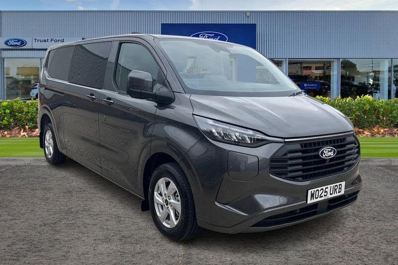 2025 Ford Transit Custom 2.5T 320 L2H1 Limited PHEV (227PS)(EU6e) Double Cab-in-Van auto