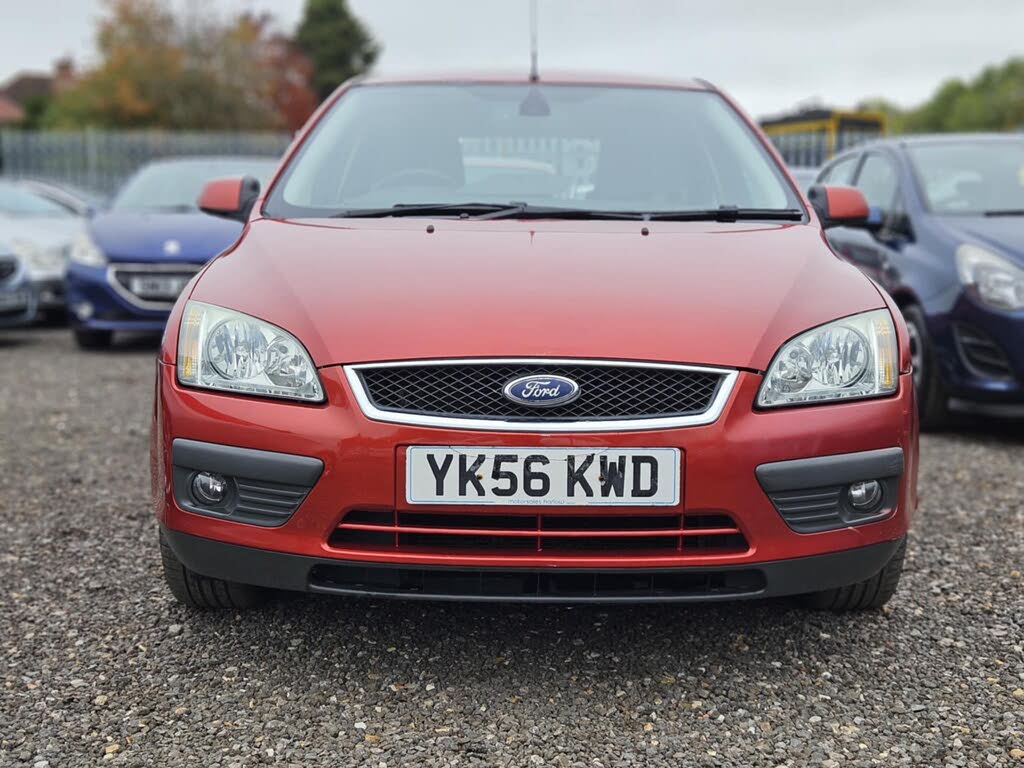 2006 Ford Focus 2.0 Ghia Hatchback 5d auto