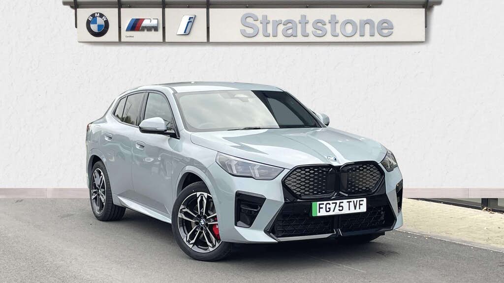 2025 BMW iX2 E xDrive30 M Sport (Pro Pack)(Tech Plus Pack)