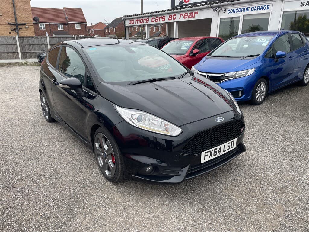2014 Ford Fiesta 1.6 ST 3