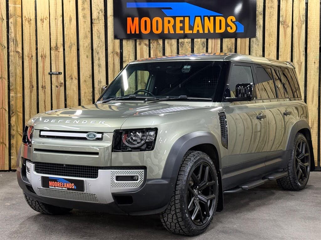 2022 Land Rover 110 Defender 3.0 D250 Hard Top Standard 110 2996cc