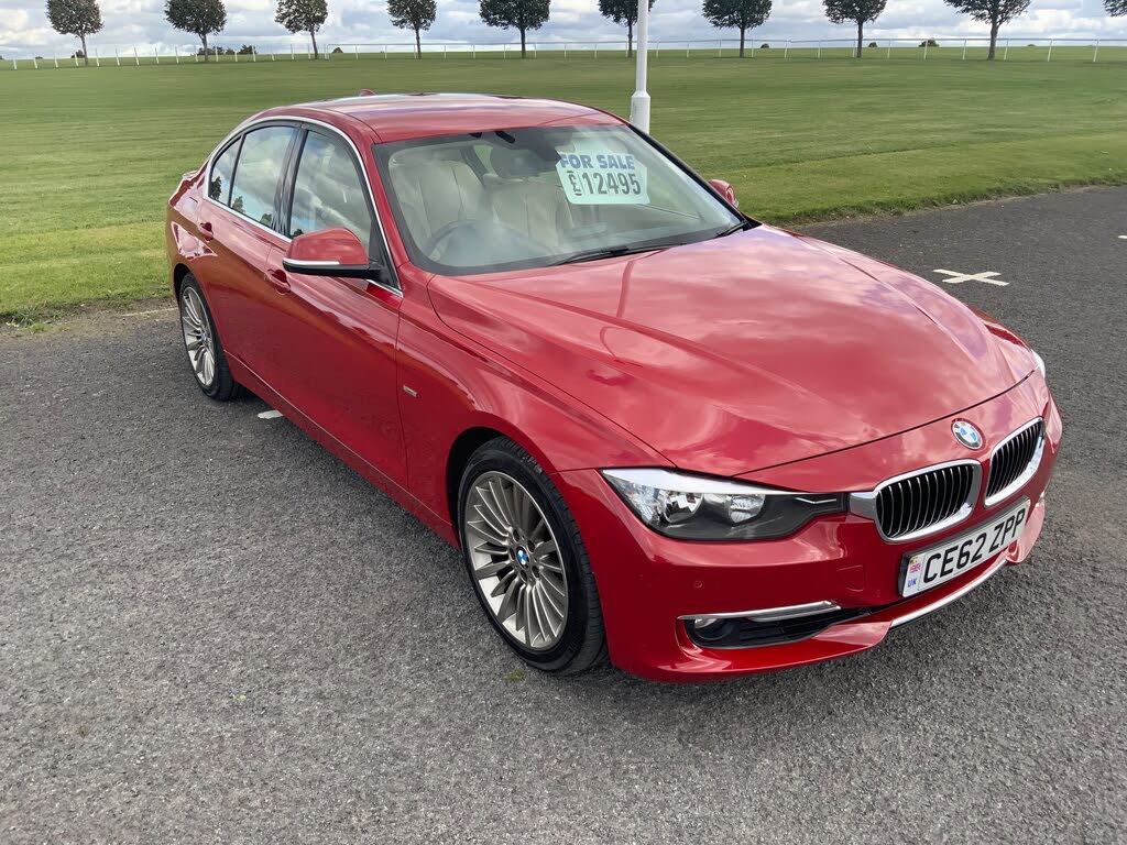 2012 BMW 3 Series 2.0 328i Luxury (245bhp) Saloon 4d Auto