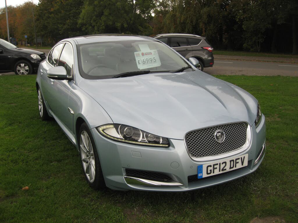 2012 Jaguar XF 2.2TD Premium Luxury (190ps) Saloon 4d auto