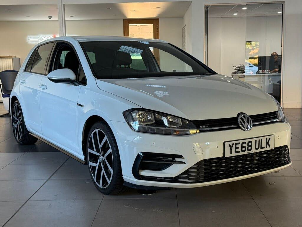 2018 Volkswagen Golf 1.5 TSI R-Line 5d