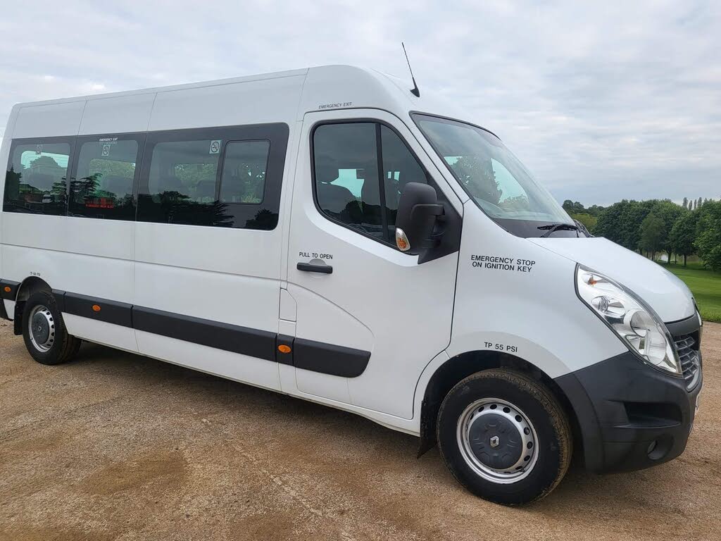 2019 Renault Master 2.3dCi LM39 145 Business Bus 17 seats
