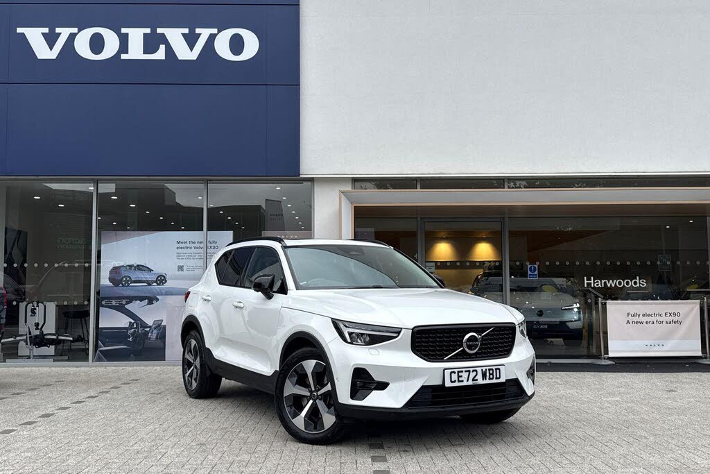 2022 Volvo XC40 2.0 B4 Ultimate