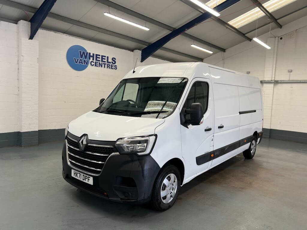 2021 Renault Master 2.3dCi LM35 135 Business+ (Eu6d) Panel