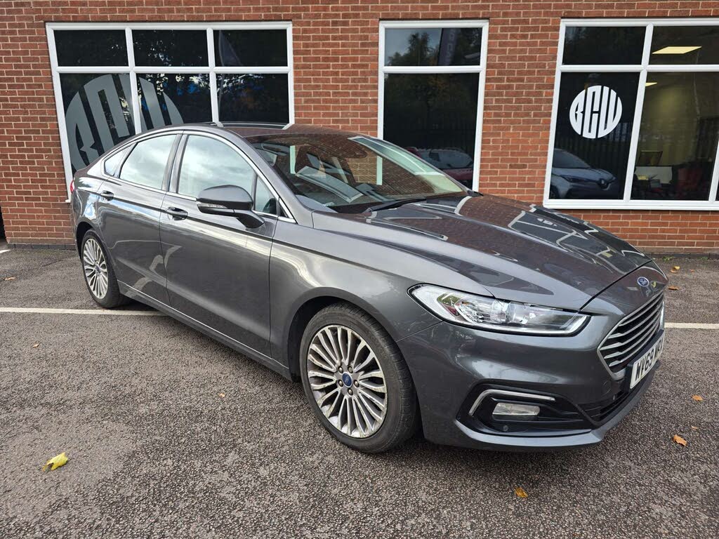 2019 Ford Mondeo 2.0TDCi Titanium Edition (150ps) EcoBlue (s/s) Hatchback