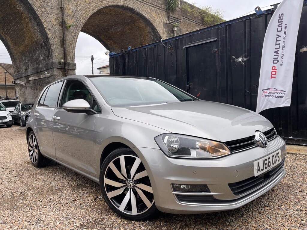2017 Volkswagen Golf 1.4 TSI GT Edition 5d DSG