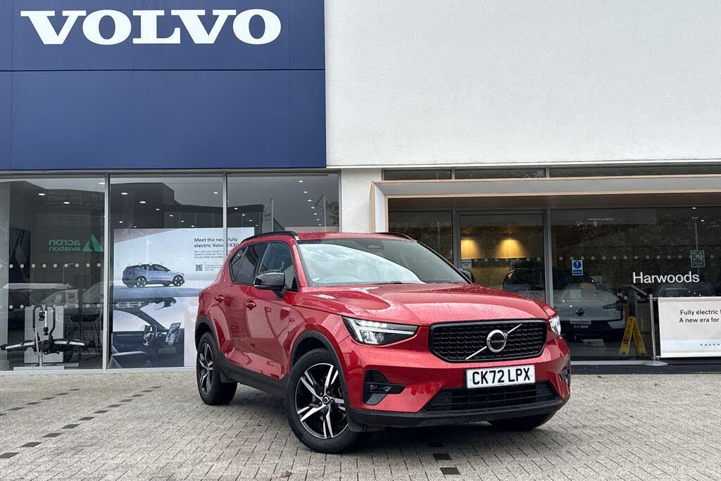 2022 Volvo XC40 2.0 B4 Plus AWD