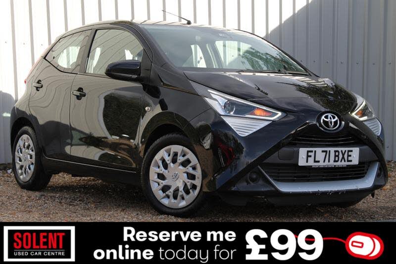 2021 Toyota AYGO 1.0 VVT-i x-play (TSS)
