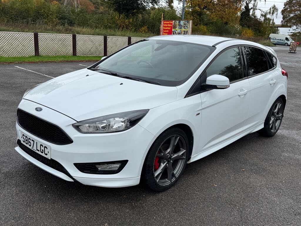 2017 Ford Focus 1.0T ST-Line X (140ps) Hatchback