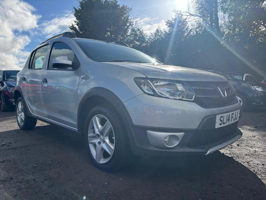 2014 Dacia Sandero Stepway 1.5D Laureate